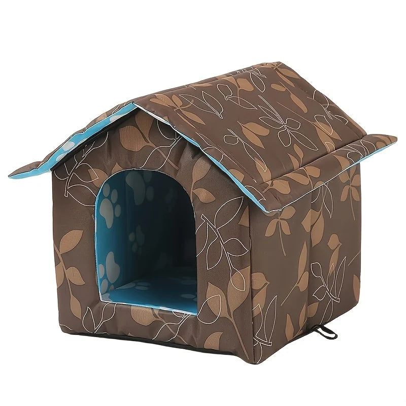 Hollow Pine Outdoor Cat Shelter