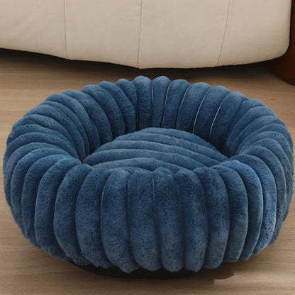 Haven Round Plush Pet Bed — Compact
